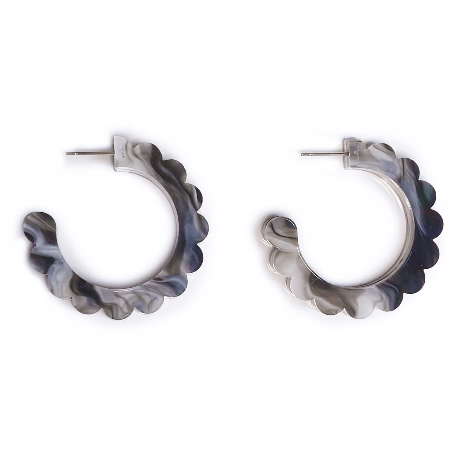 DUO-TONE SCALLOP HOOPS | BLACK + WHITE